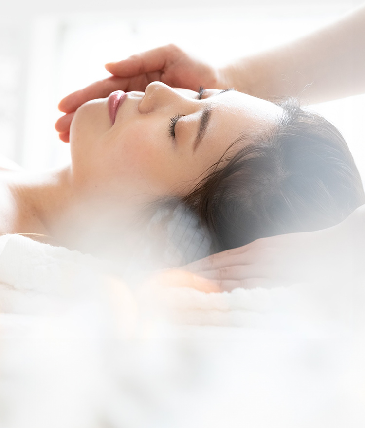 ハリ、つや、透明感 いつまでも触れていたくなる美しい肌と髪をあなたに